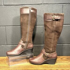 Clarks Brown Leather Knee High Riding Boots 7.5 Wedge Heel Buckle Zip Comfort